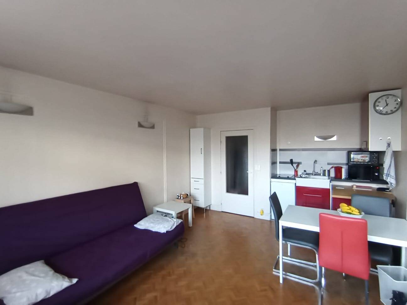 Loue Studio Meublé 29m² Rez de chaussée au pied du RER Rueil-Malmaison