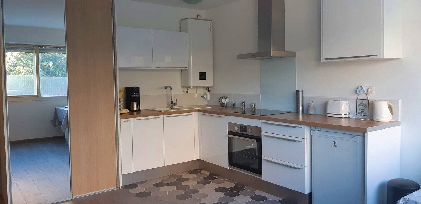 Loue studio Montpellier (34) - 25m²