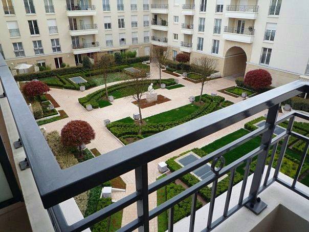 Loue studio meublé - 30m² - Issy-les-Moulineaux