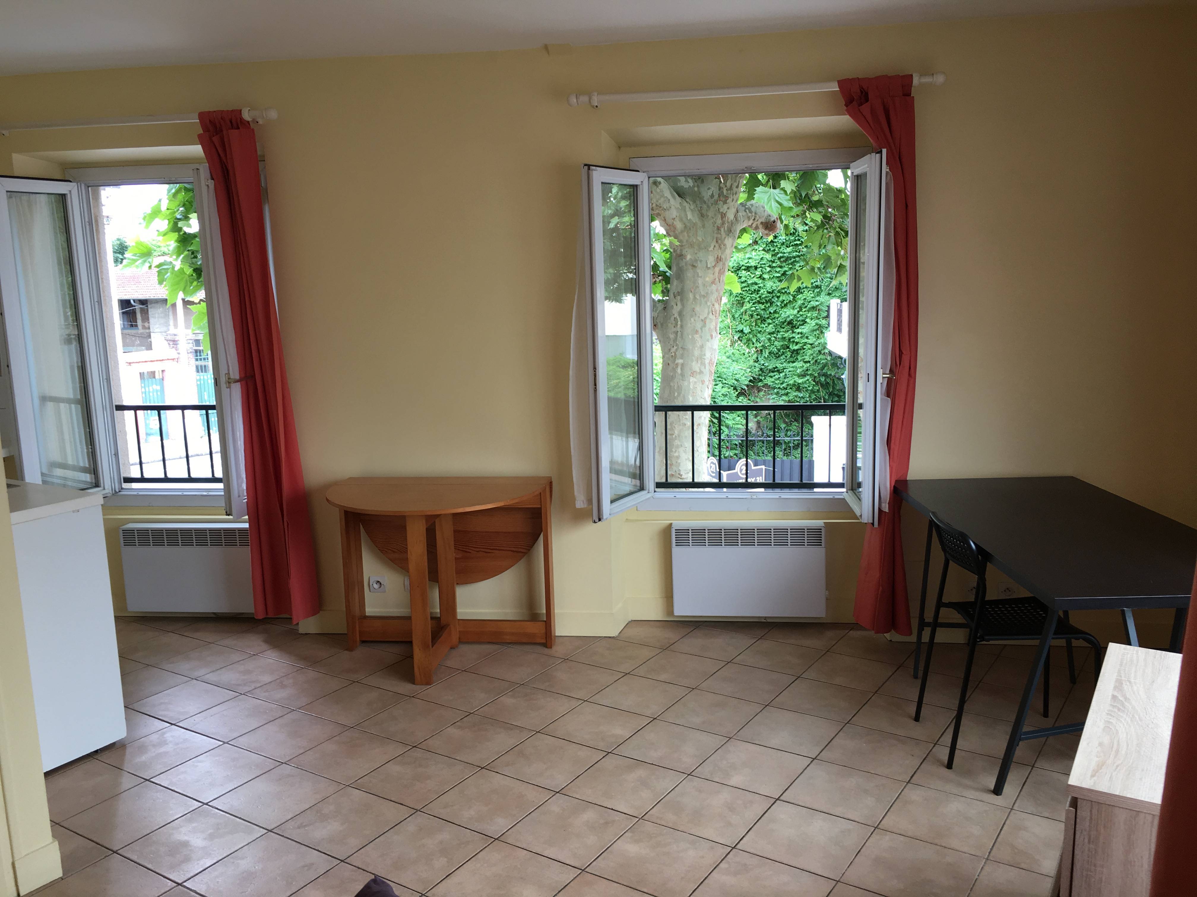 Loue studio 20m²