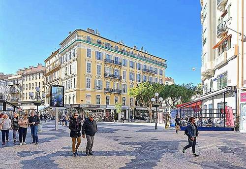 Loue Studio 12m² place Massena - calme-neuf - Nice (06)