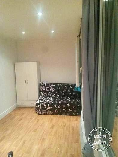 Loue studio avec place de stationnement - 18m² - Boulogne Billancourt
