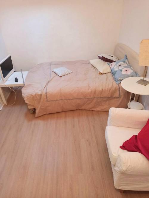 Loue 29.50m² studio, Aix en Provence (13)