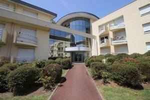 Loue Studio avec terrasse et Parking à Mérignac - 21m²