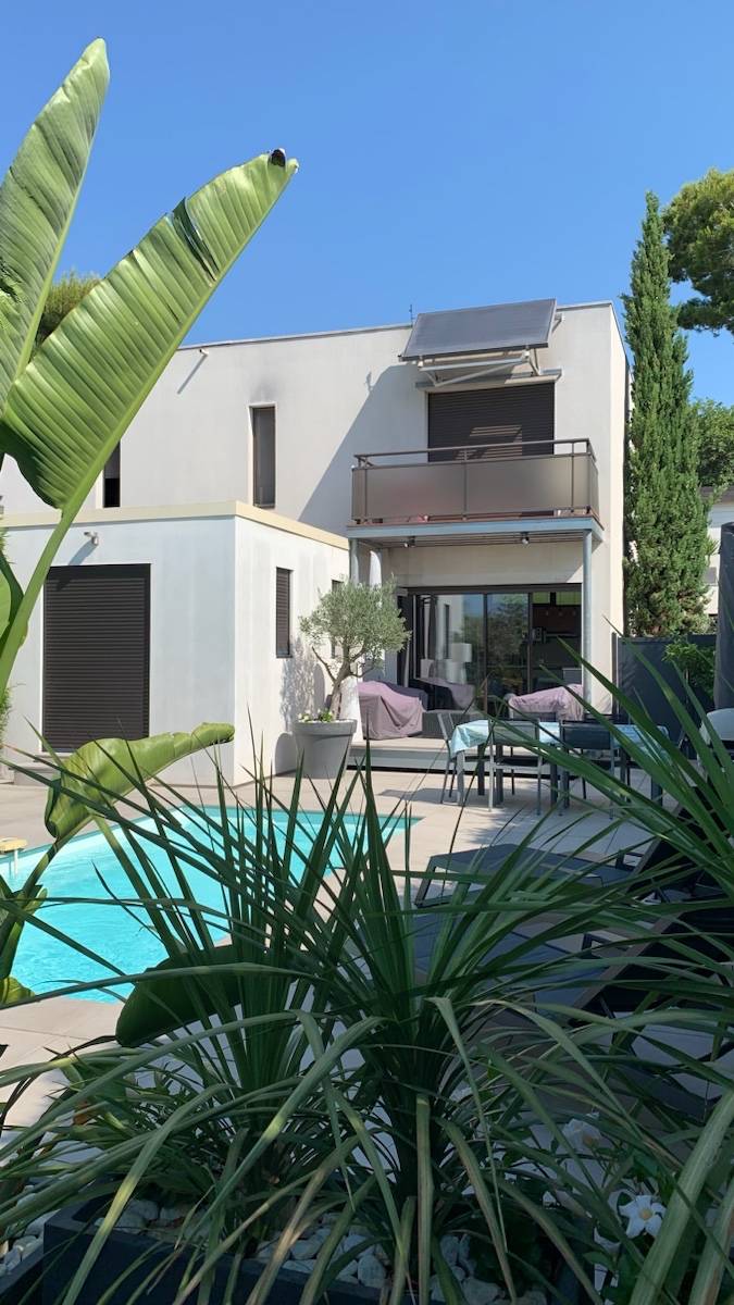 Loue villa avec piscine privative - 2 couchages