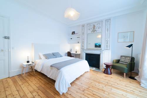 Propose locations avec des services hôteliers dans un hôtel particulier rénové de 250m² - Paris 15ème