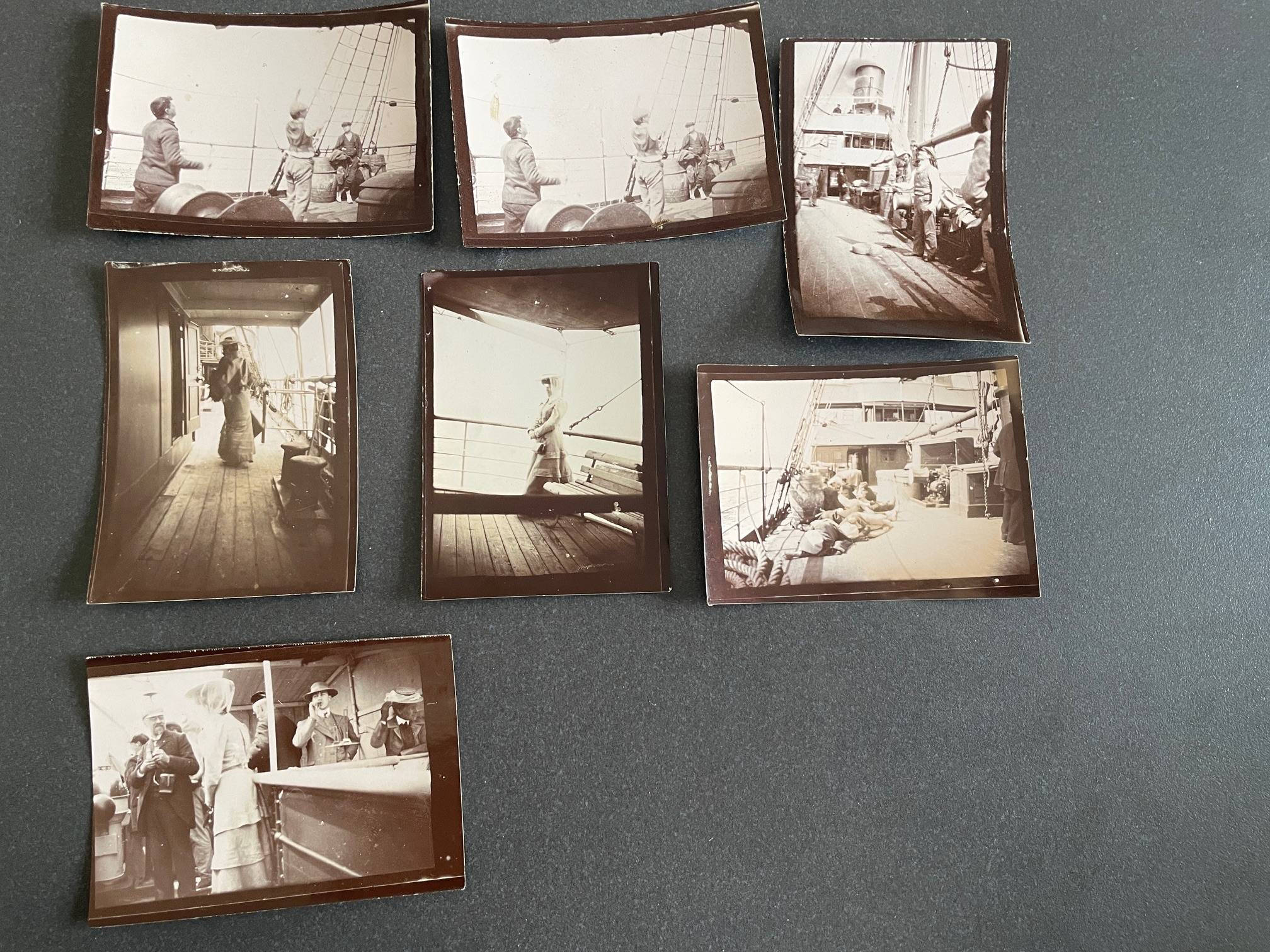 Vends lot de 7 photos anciennes Lac Léman promenade sur le bateau Le Rhône XIXème