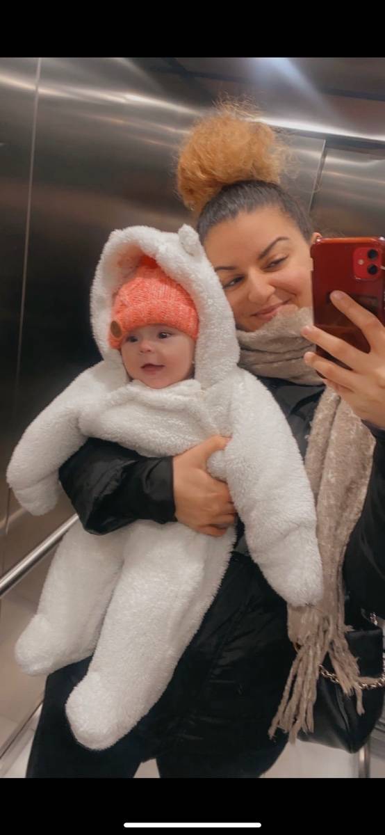 Super nounou disponible à temps plein pour garder vos petits bouts !