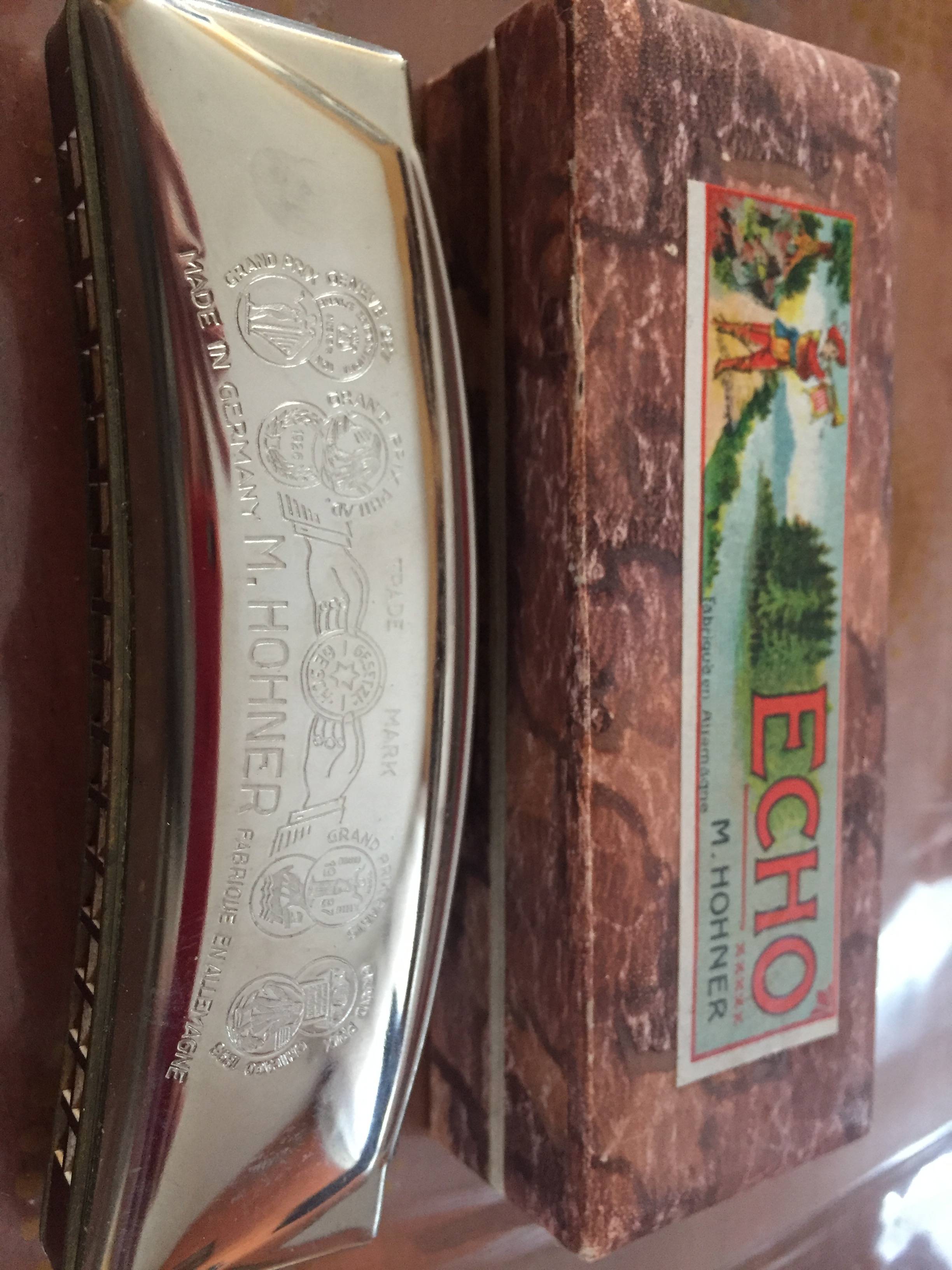 Superbe harmonica echo hohner ancien sur Gens de Confiance