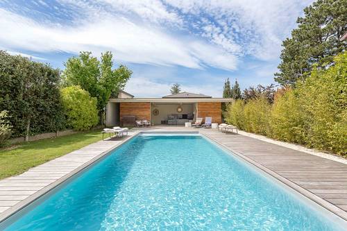 Propose Superbe villa / piscine / 10 personnes / 10 minutes Place Bellecour - Sainte-Foy-lès-Lyon (69110)
