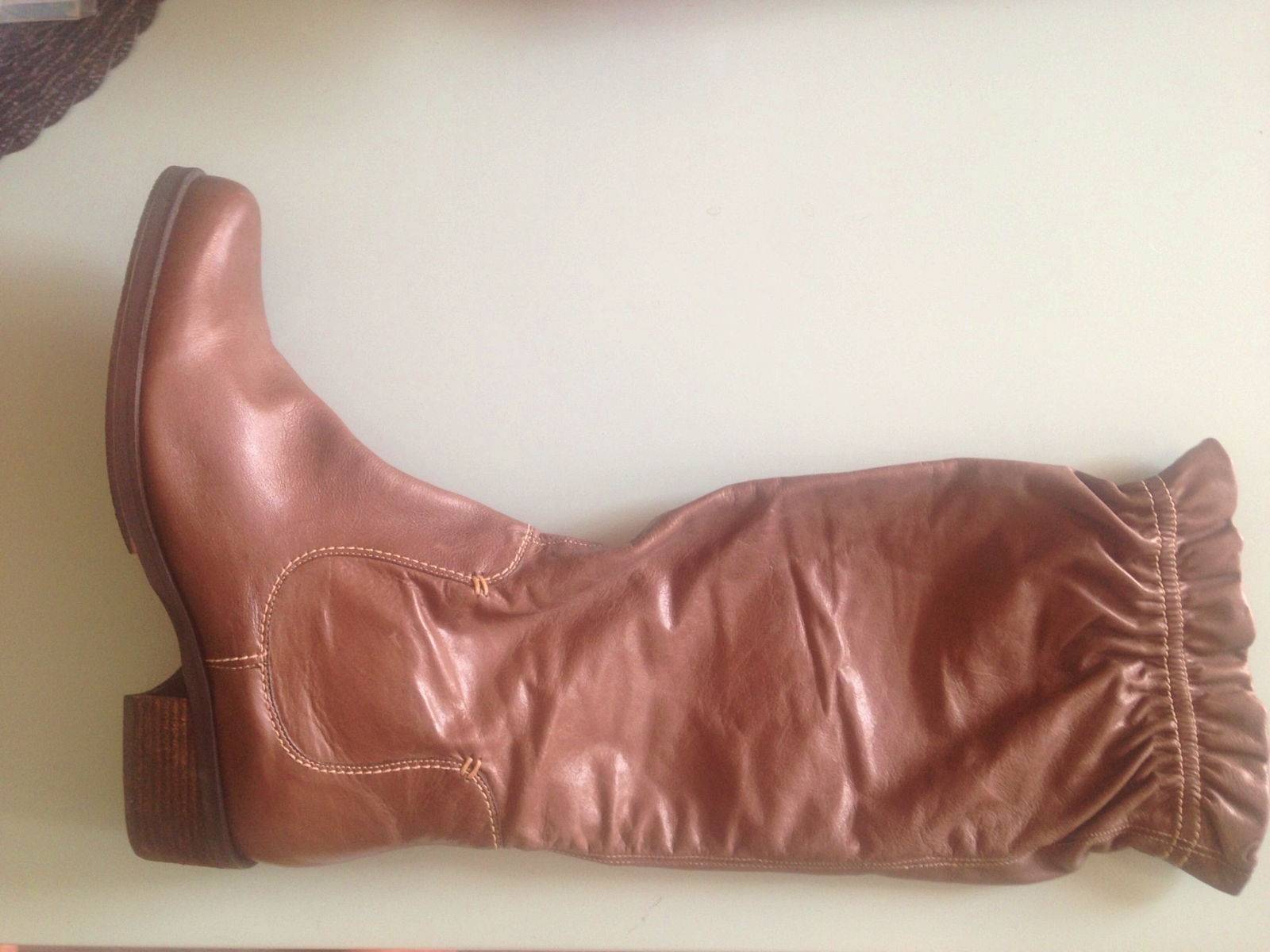 Superbes bottes état neuf taille 41
