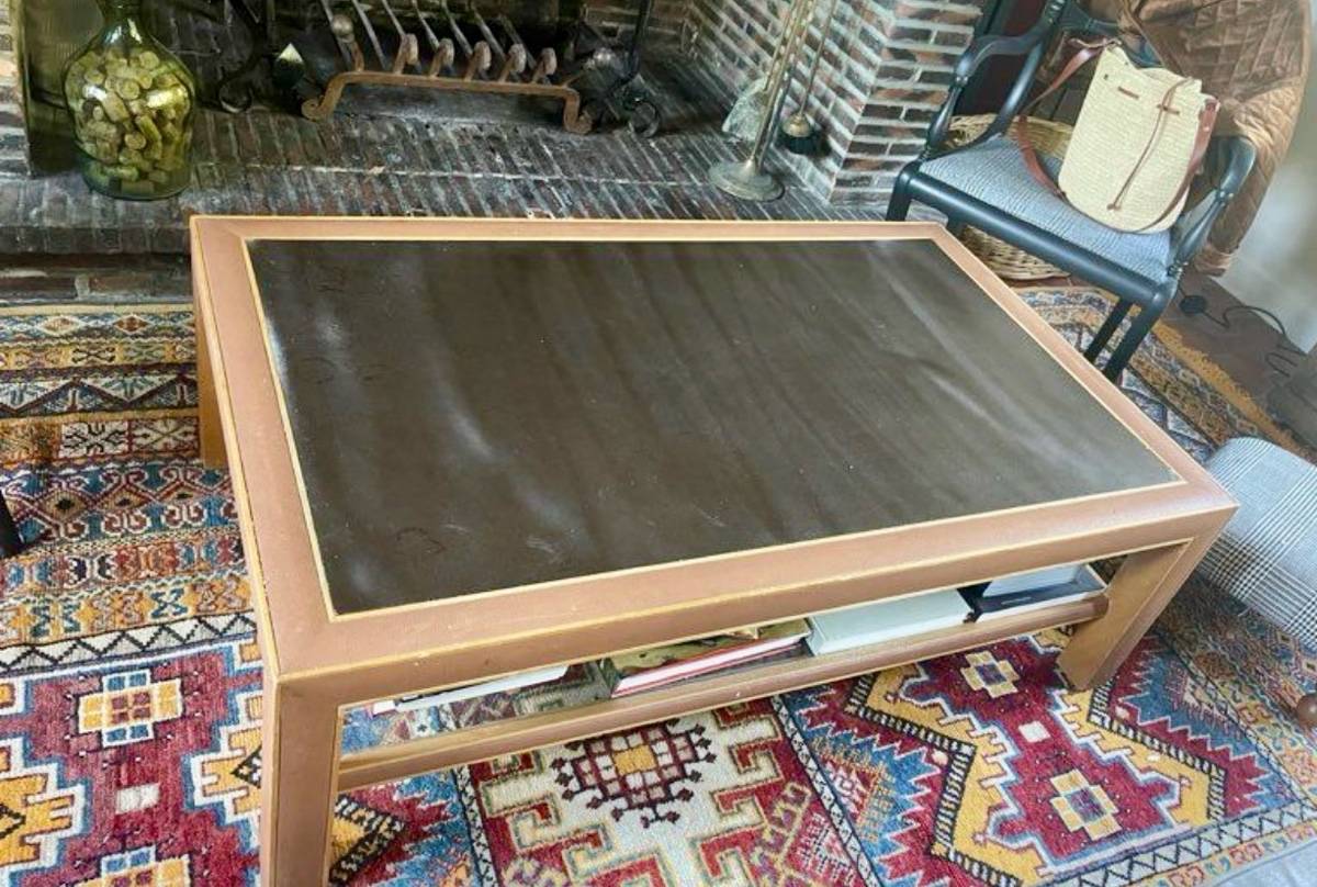 Table basse carrée en verre pour la maison