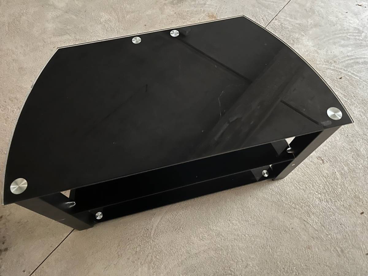 Table basse tv ou autre
