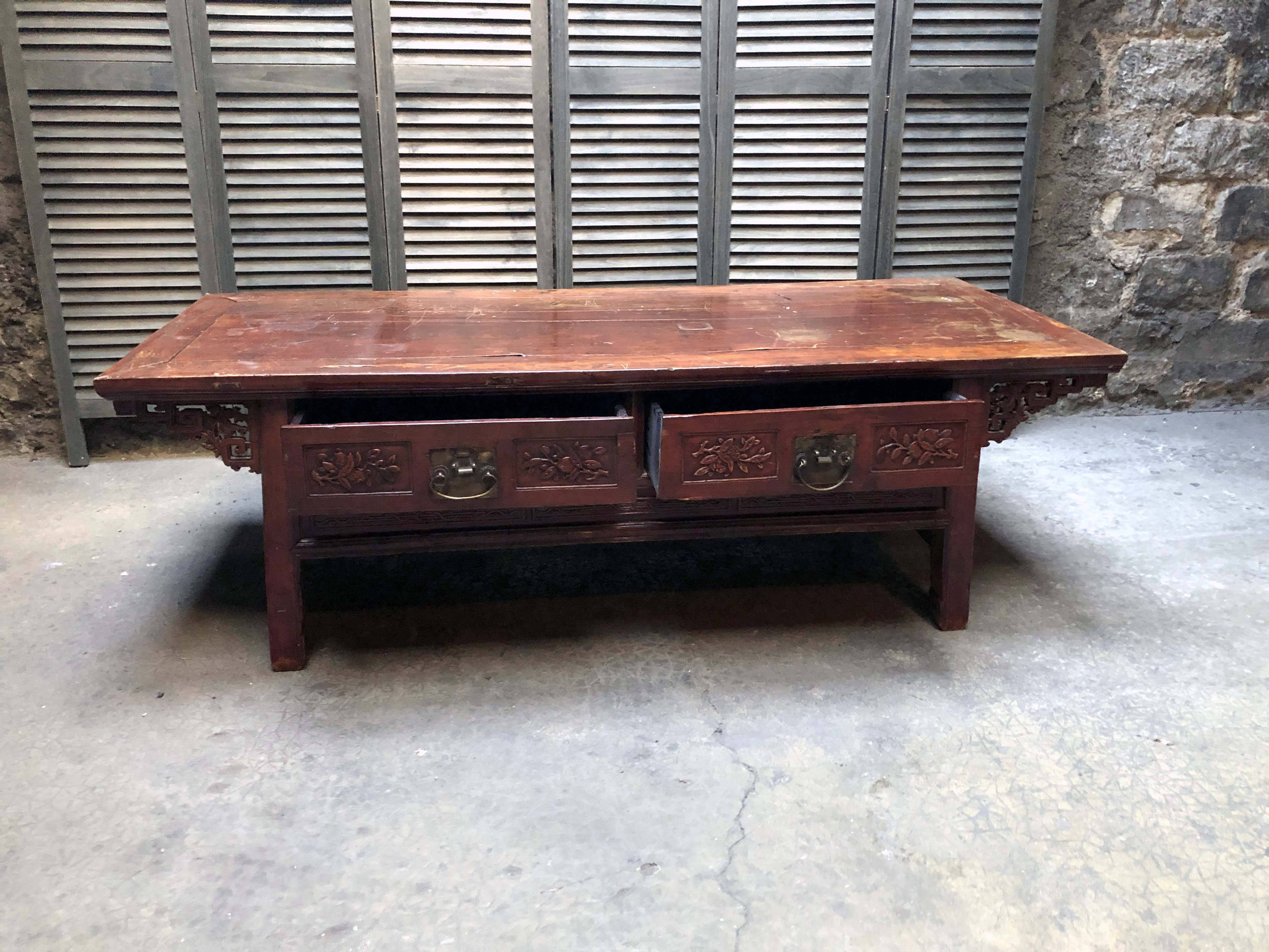 Table basse chinoise ancienne