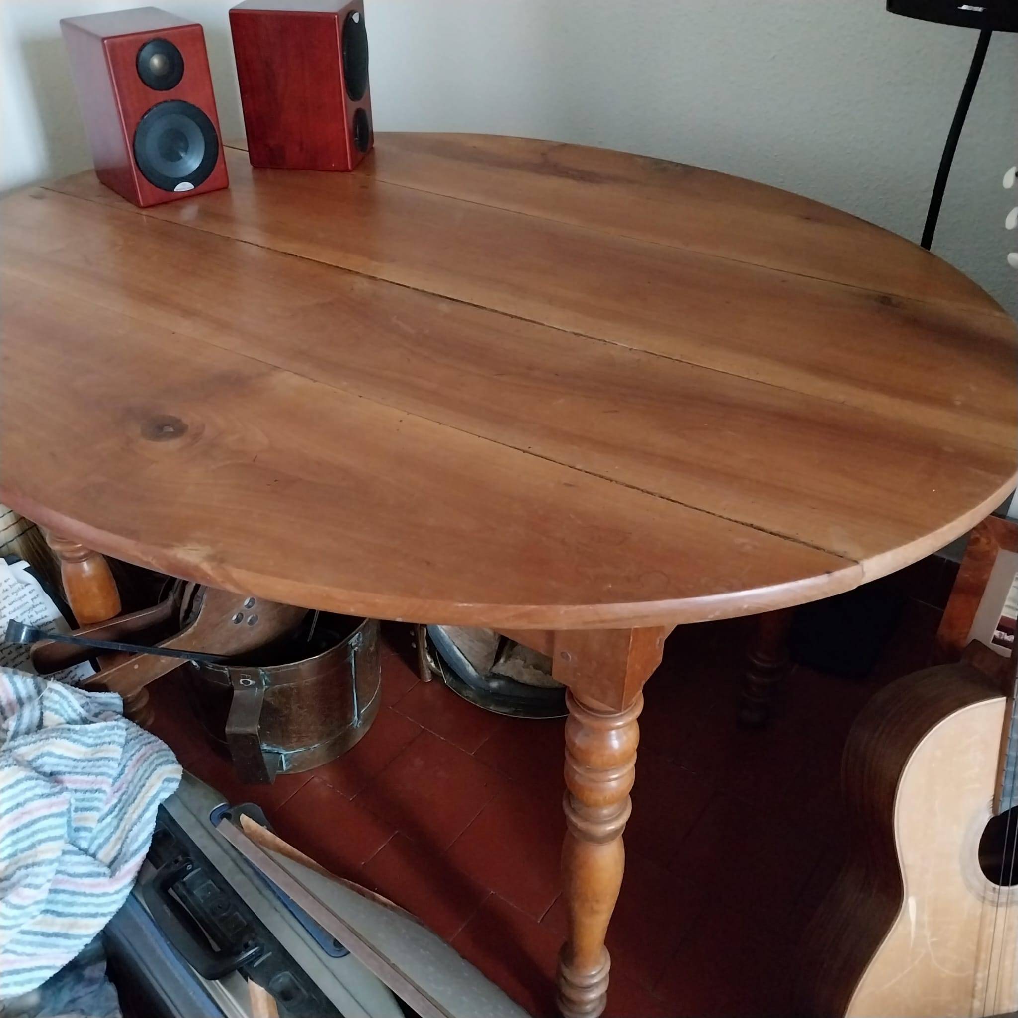 Vends petite table