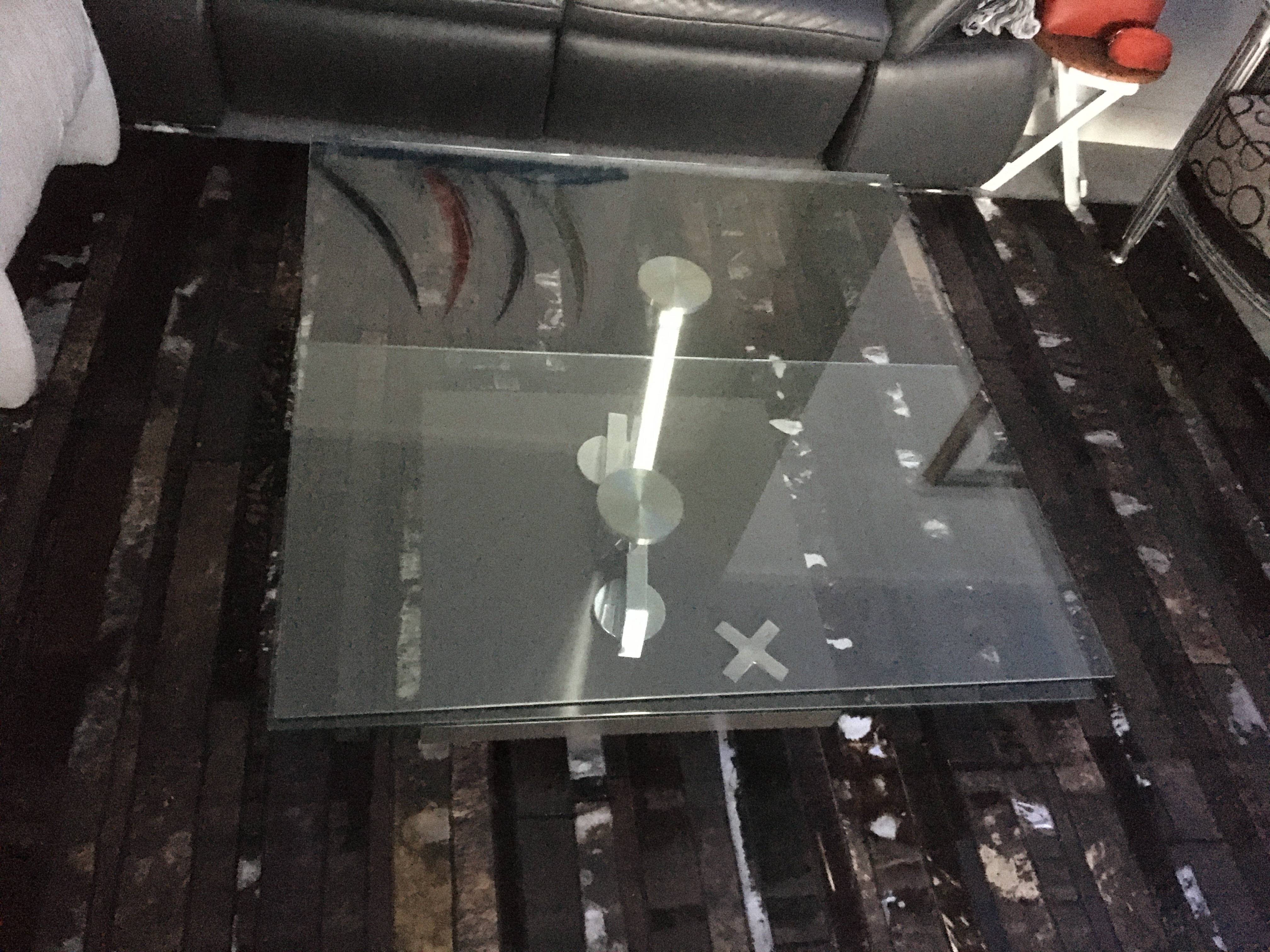 Table basse de salon en verre Roche et bobois, très bon état sur Gens