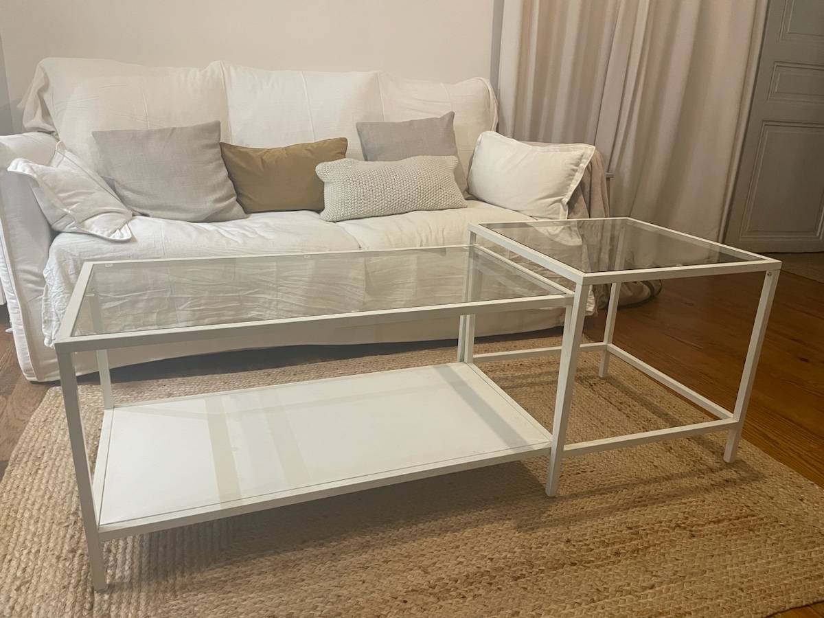 Table basse verre (Ikea, modèle Vittsjö) sur Gens de Confiance