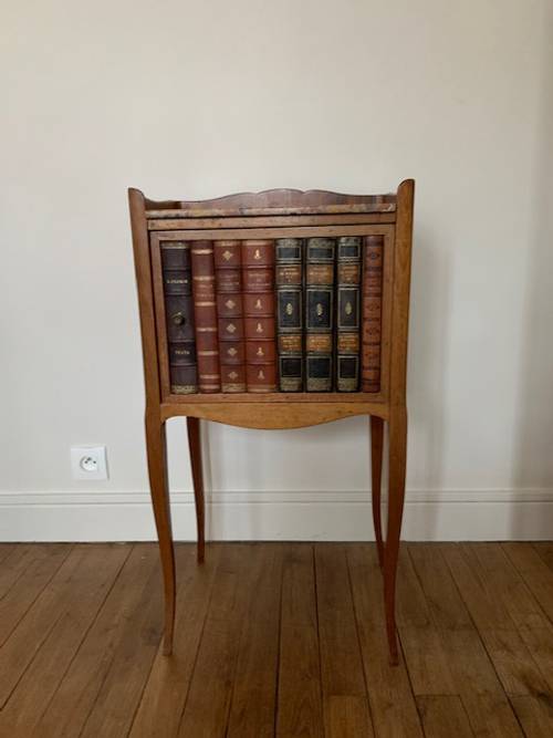 Table de chevet