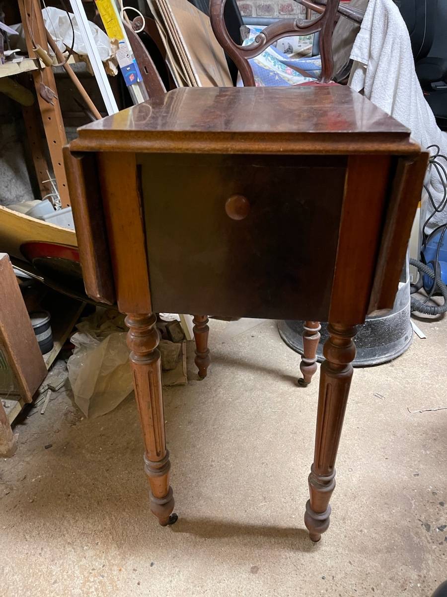 Vends 2 Tables de chevet, d’appoint
