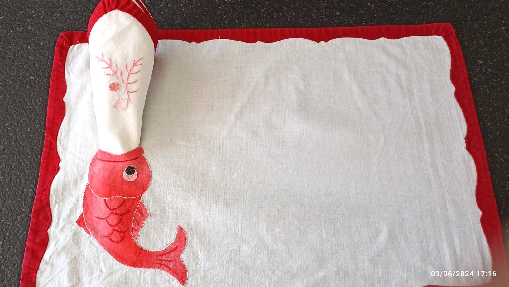 Sets de table au poisson