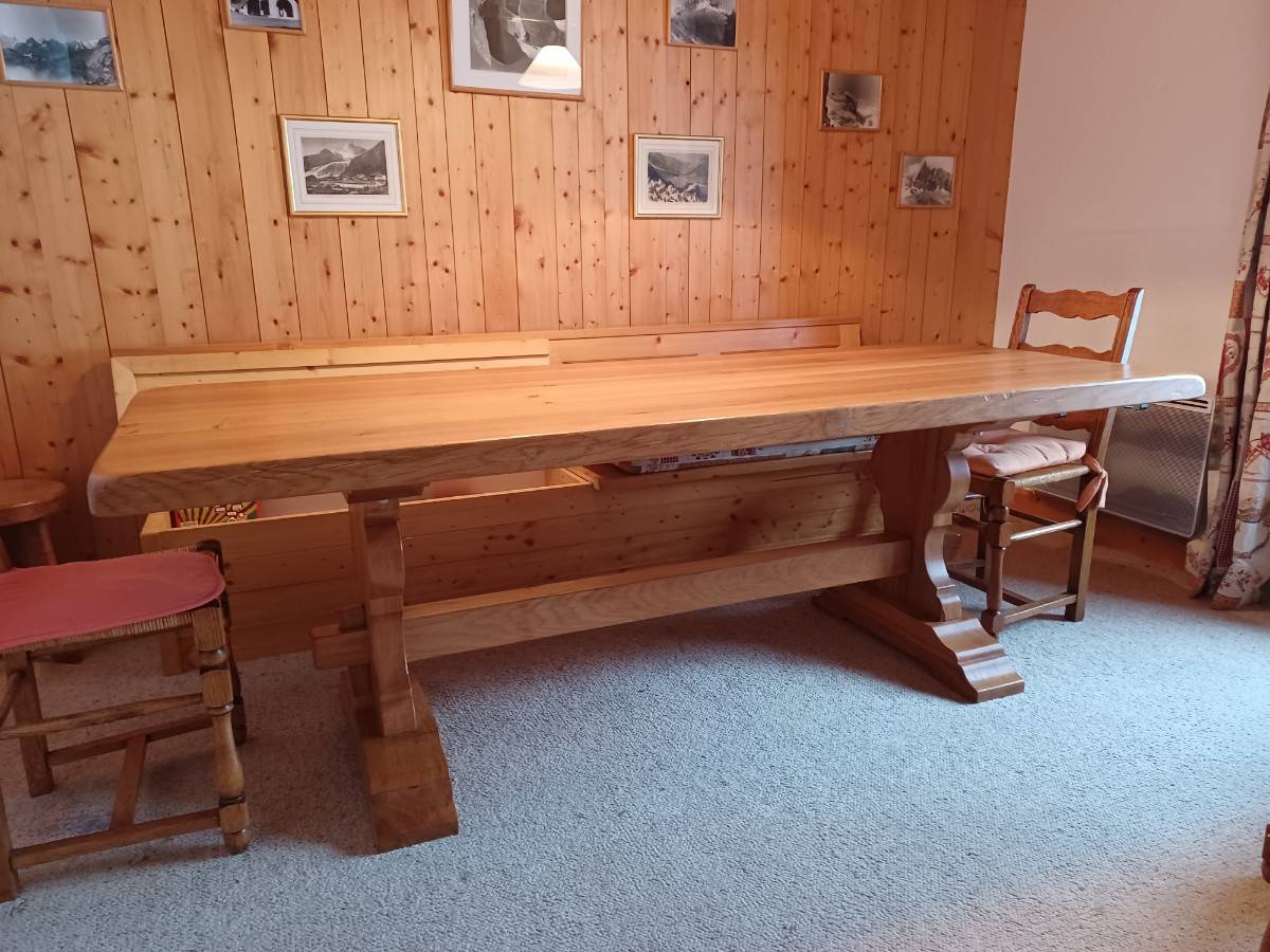 Table Salle à Manger Bois Massif 180x103x76 Cm – Occasion Générique