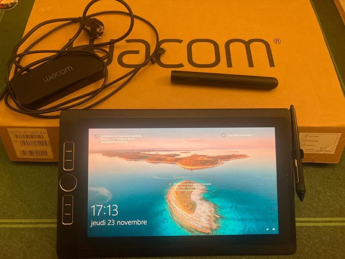 Tablette graphique Wacom MobileStudio 13” 64 Go