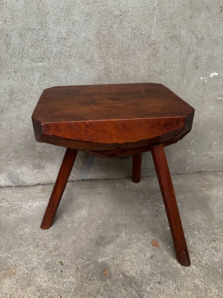 Tabouret brutaliste chêne massif type Mobichalet