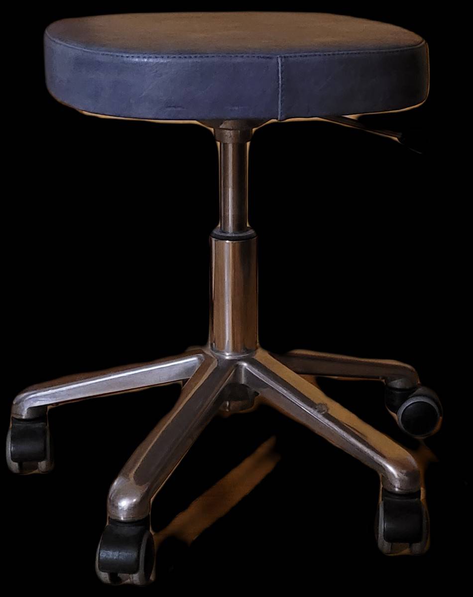 Tabouret bas réglable bleu