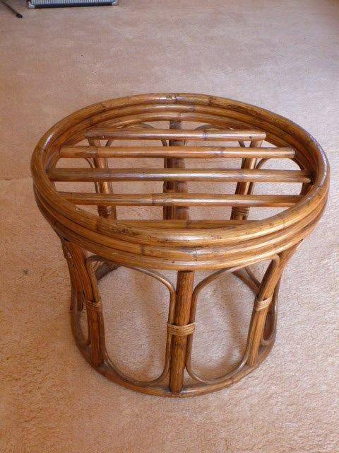 Tabouret en rotin