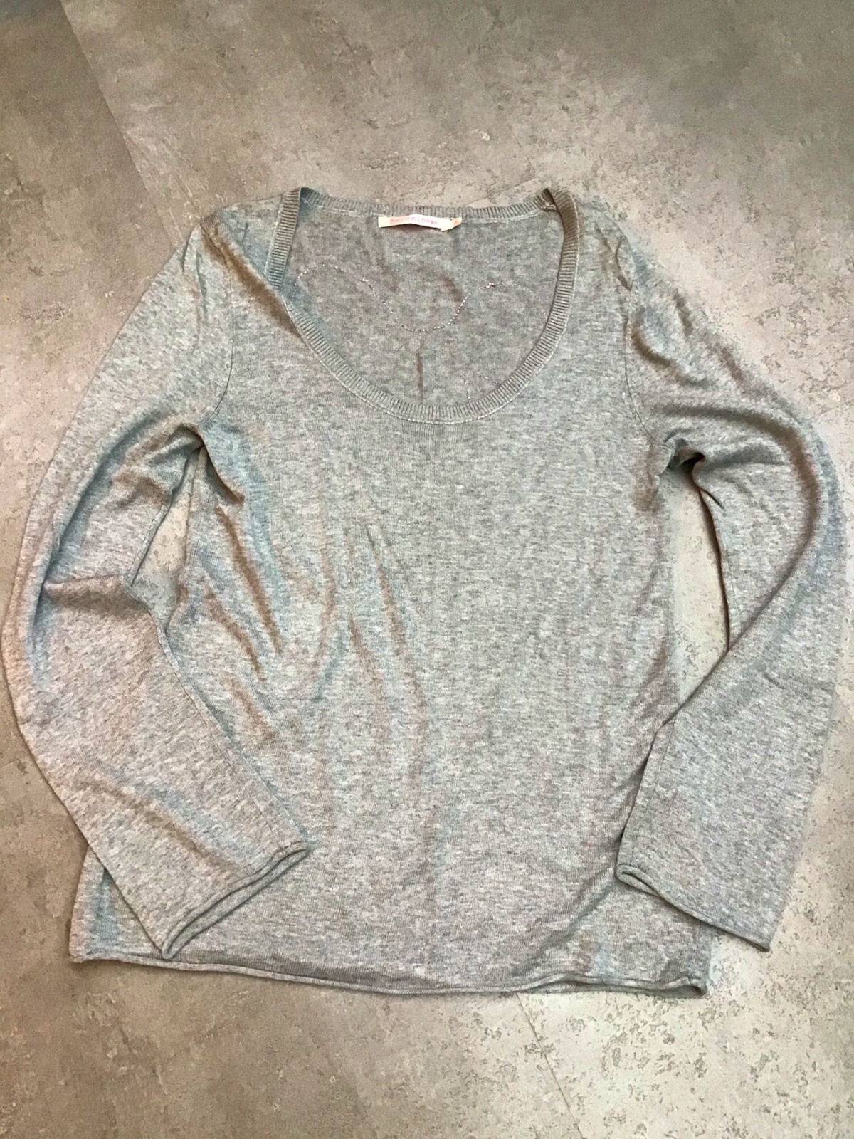 Pull fin gris, taille M, très bon état