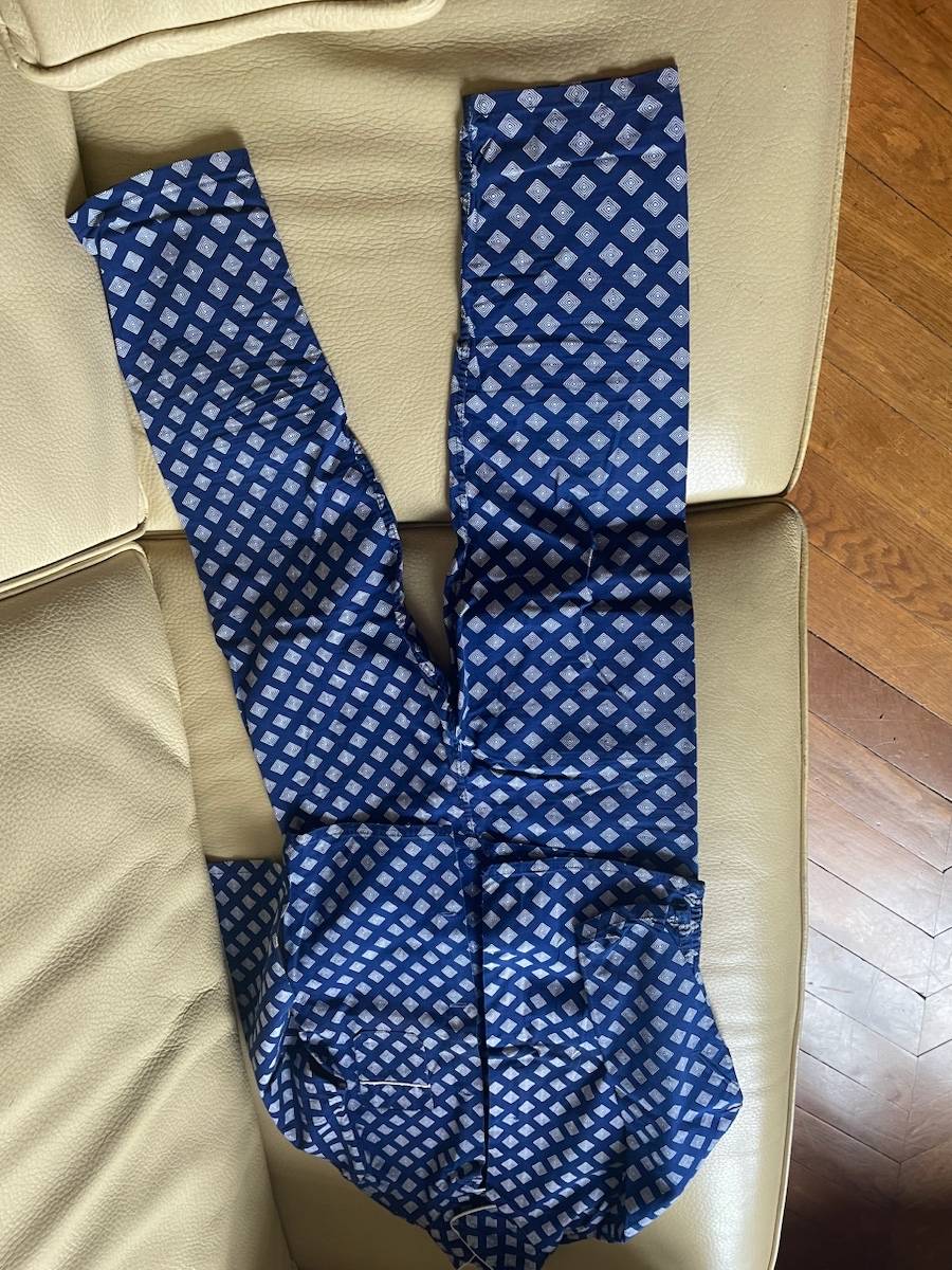 Taille 8 ans joli pyjama