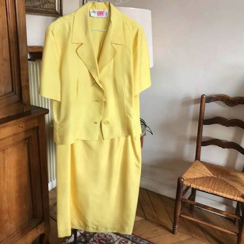 Tailleur Pierre Cardin, T 40, Jaune, excellent état
