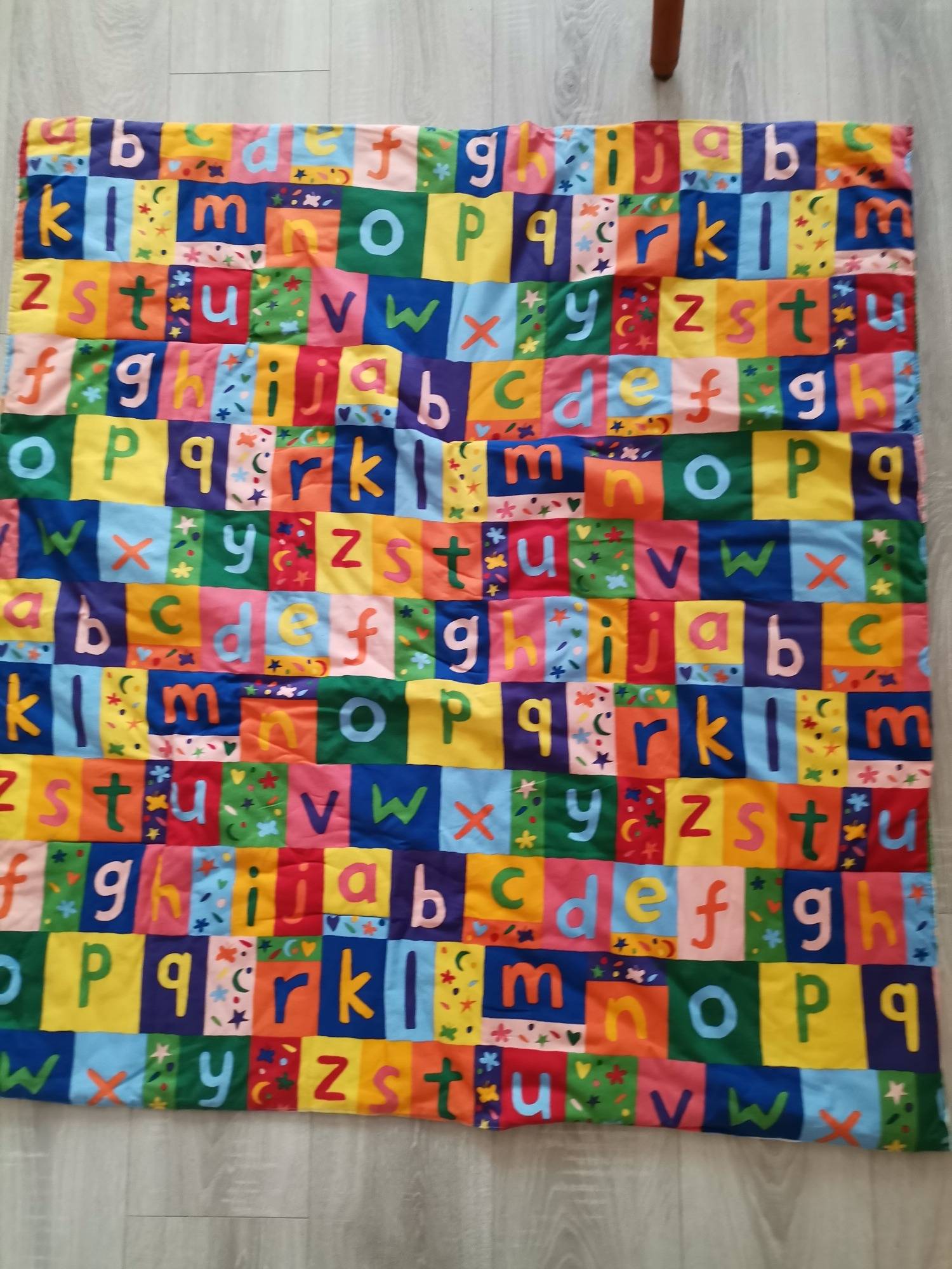 Tapis d’éveil bébé fait main