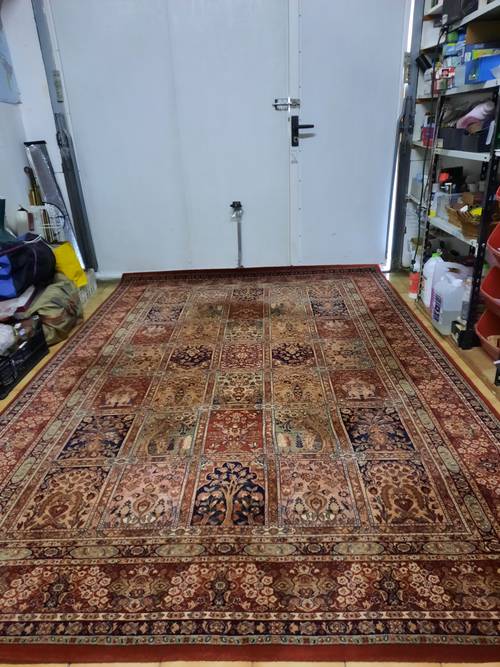 Vends tapis 2x3 pure laine (t6) parfait etat