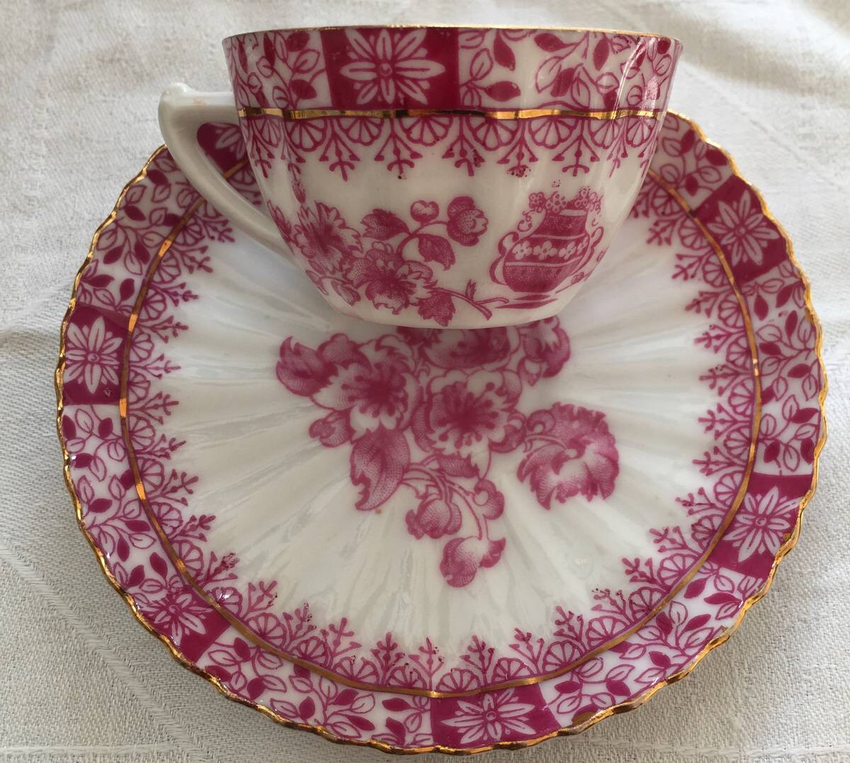 Tasse / soucoupe de collection en porcelaine fine - Tuppack Tieffenfurst