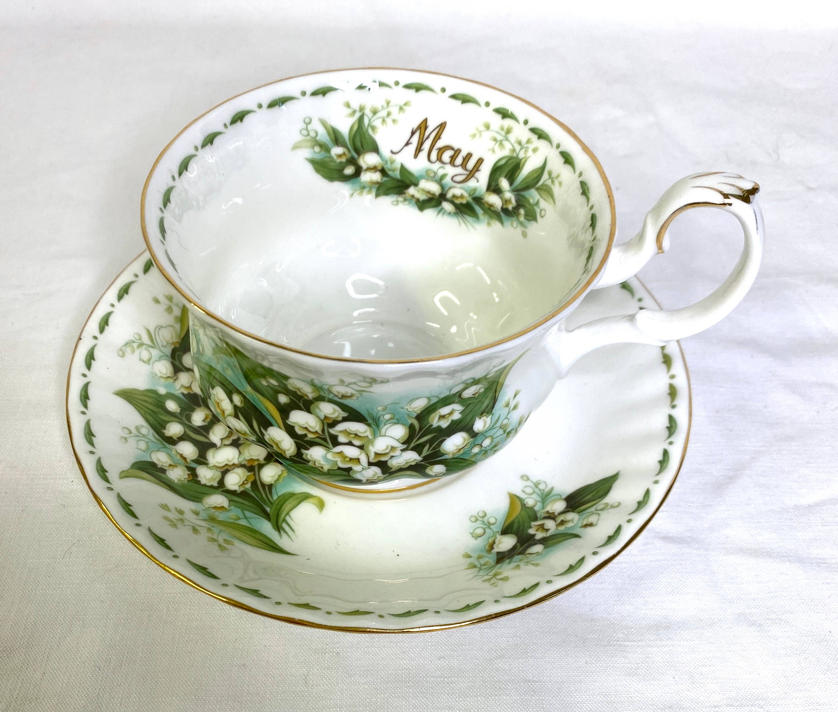 Tasse à thé Vintage - Mai - Flower of the month - Royal Albert