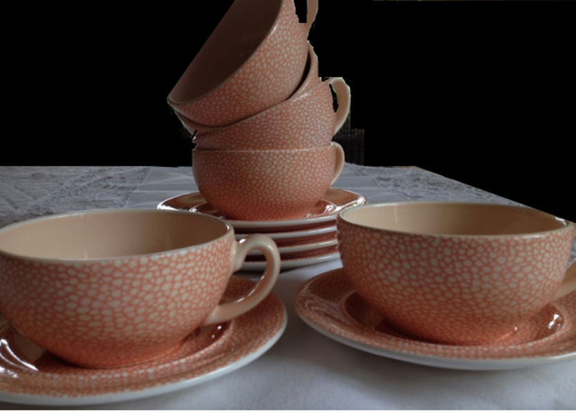 Tasses à thé griffées Primerose Bordier en faience de Salins