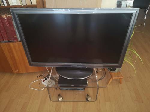 Téléviseur Panasonic TX-L42D25E - 106cm LCD