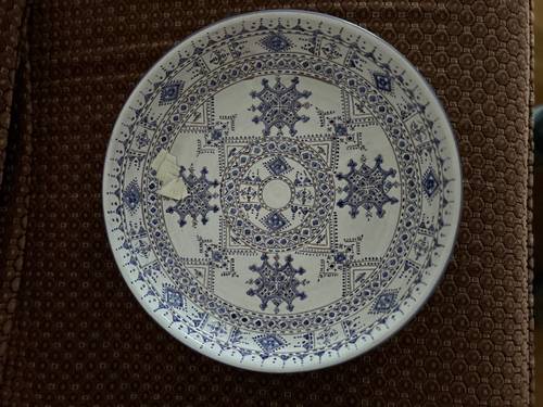 Plat en terre cuite vernissée de Rabat Salé, Maroc