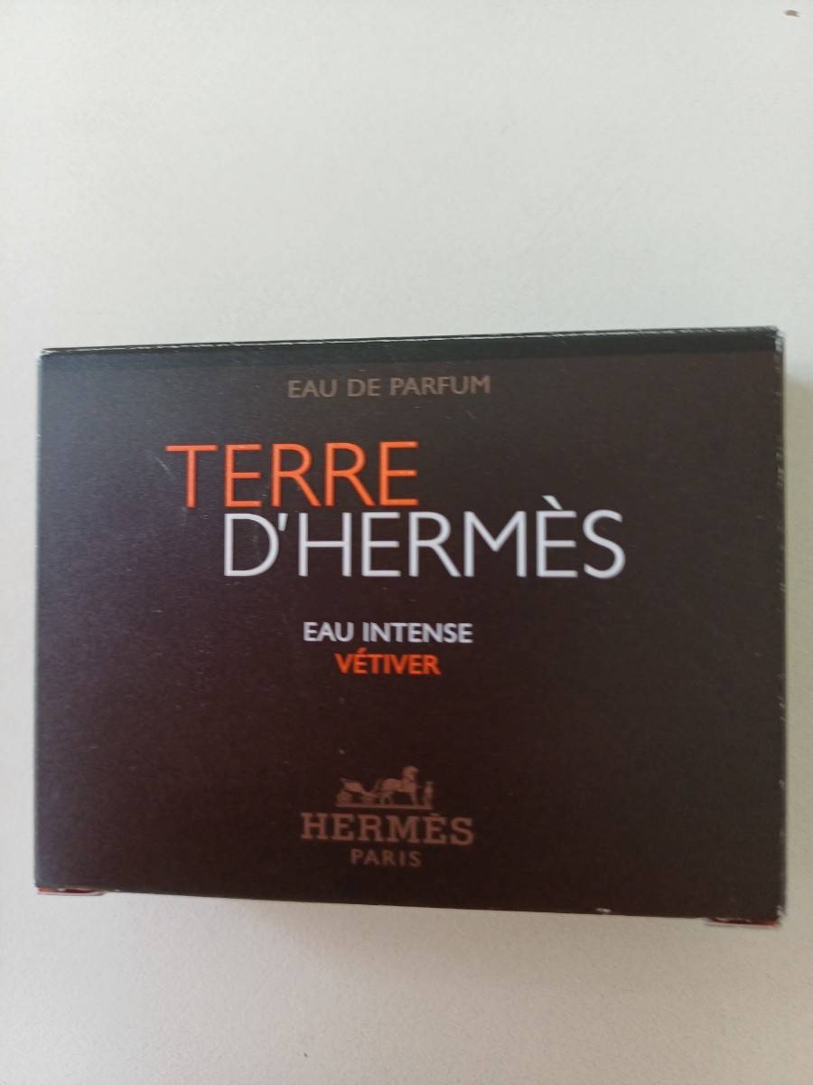 Terre d’Hermès – Pierre à parfumer + EDT 2 ml de Hermès