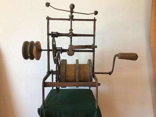 Tourne broche à contrepoids époque XVIIIème