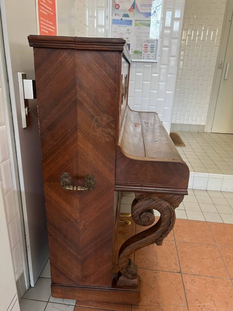 Propose Transport livraison piano droit Paris Ile de France