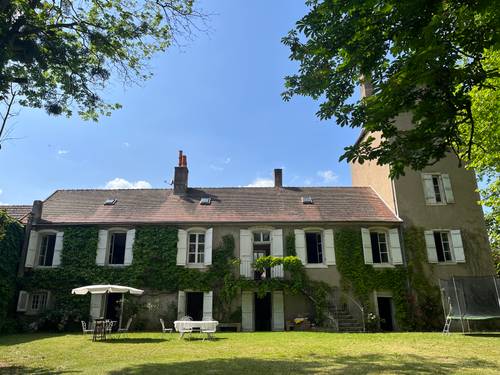 Loue maison authentique du XIXème siècle en Bourgogne - 15 couchages - Rully (71)