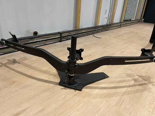 Triple Stand monitors / Triple stand pour 3 écrans