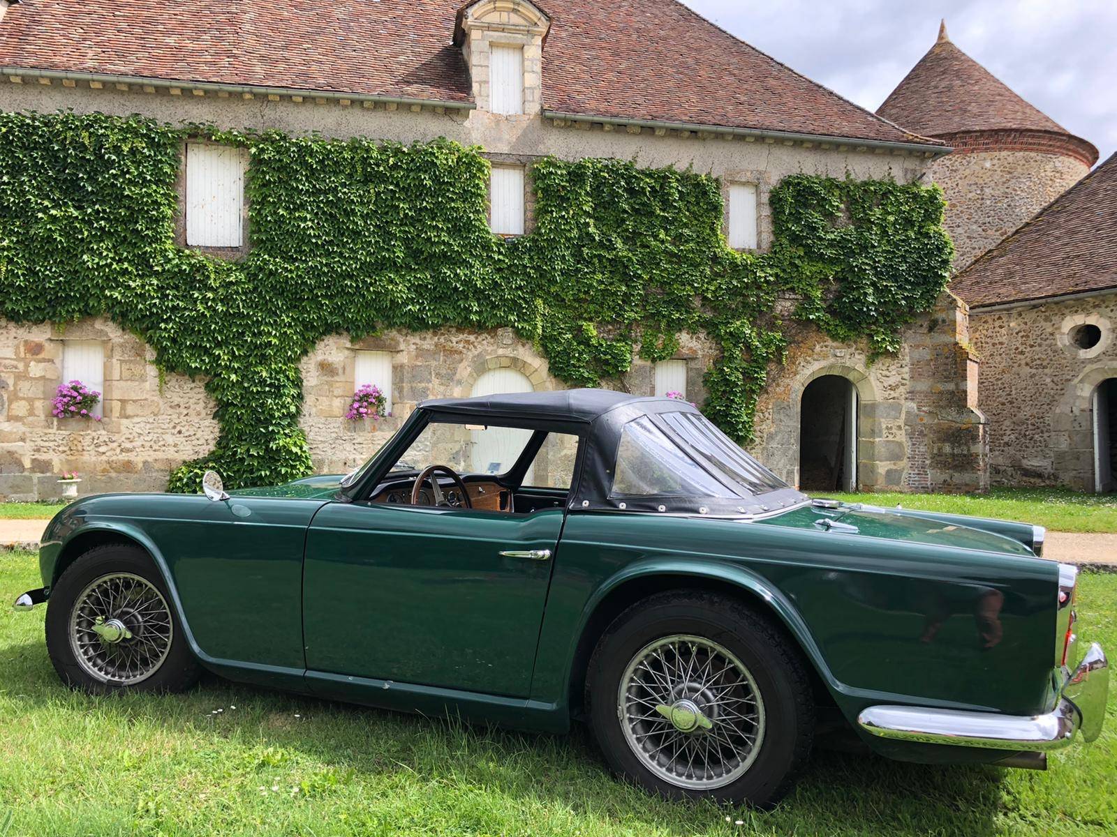 Triumph TR4  (cabriolet) à vendre – Icône britannique intemporelle 1964