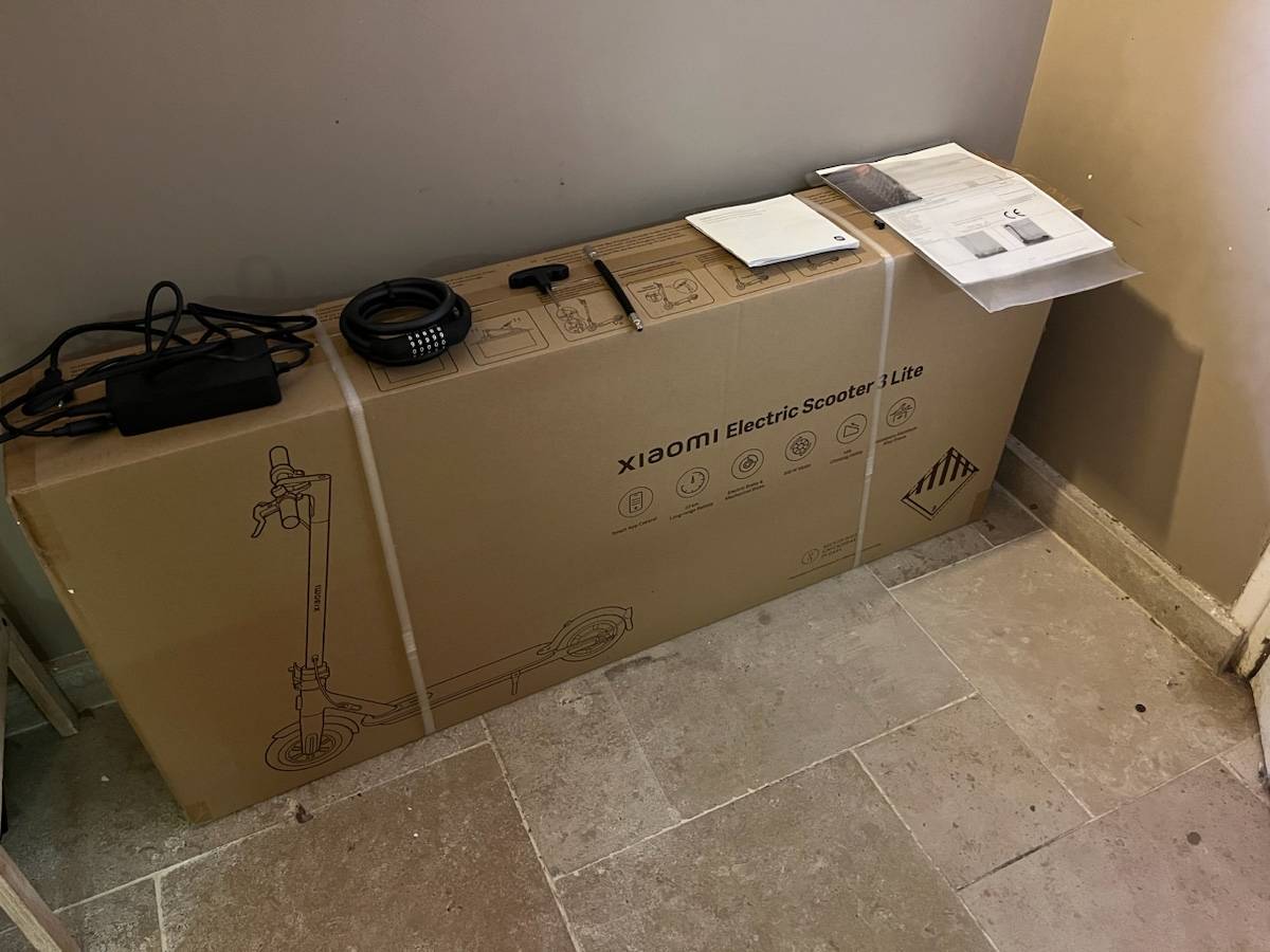 Trotinnette électrique adulte neuve
