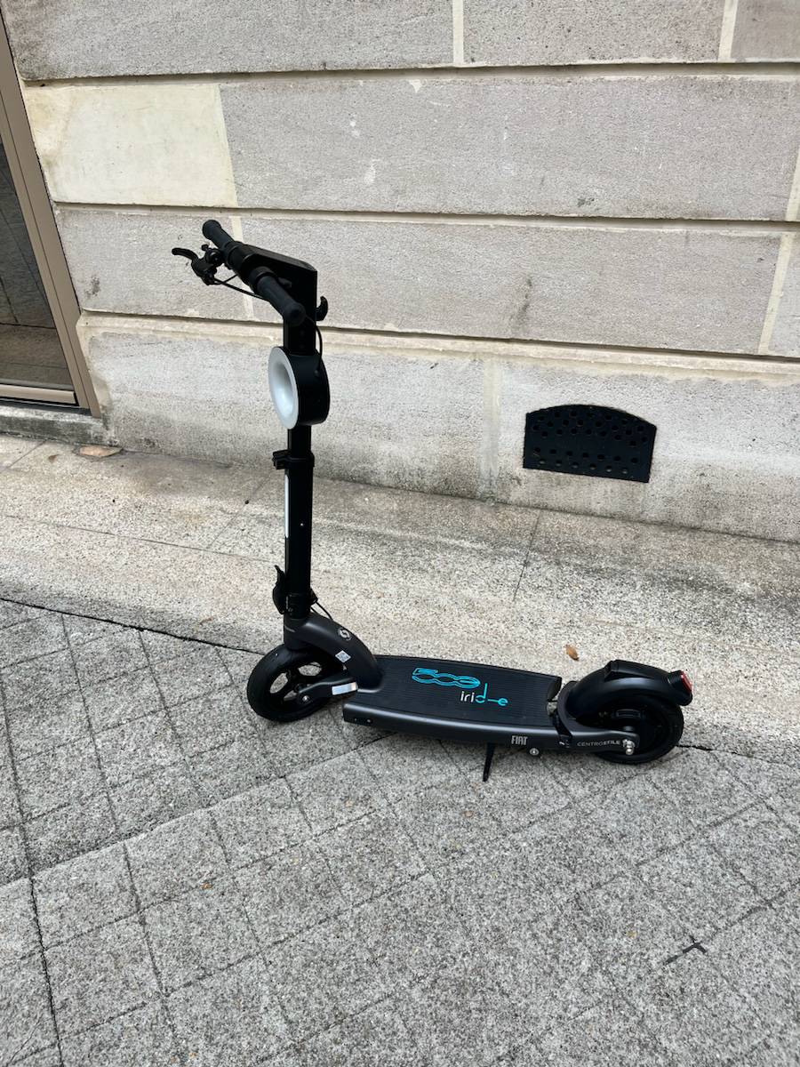 Trottinette électrique neuve 500 Iride
