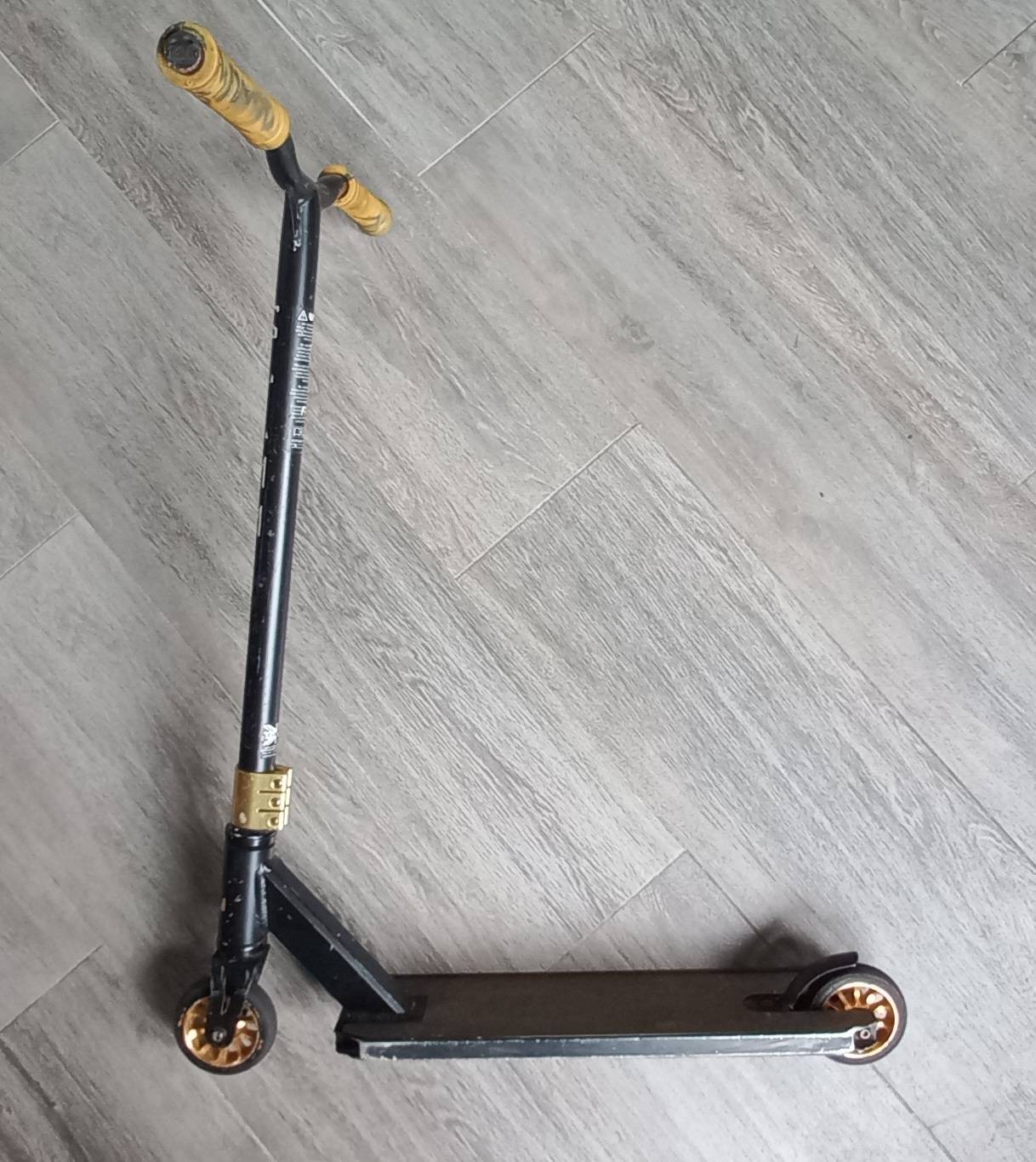 Vends trottinette freestyle Slamm Classic VII