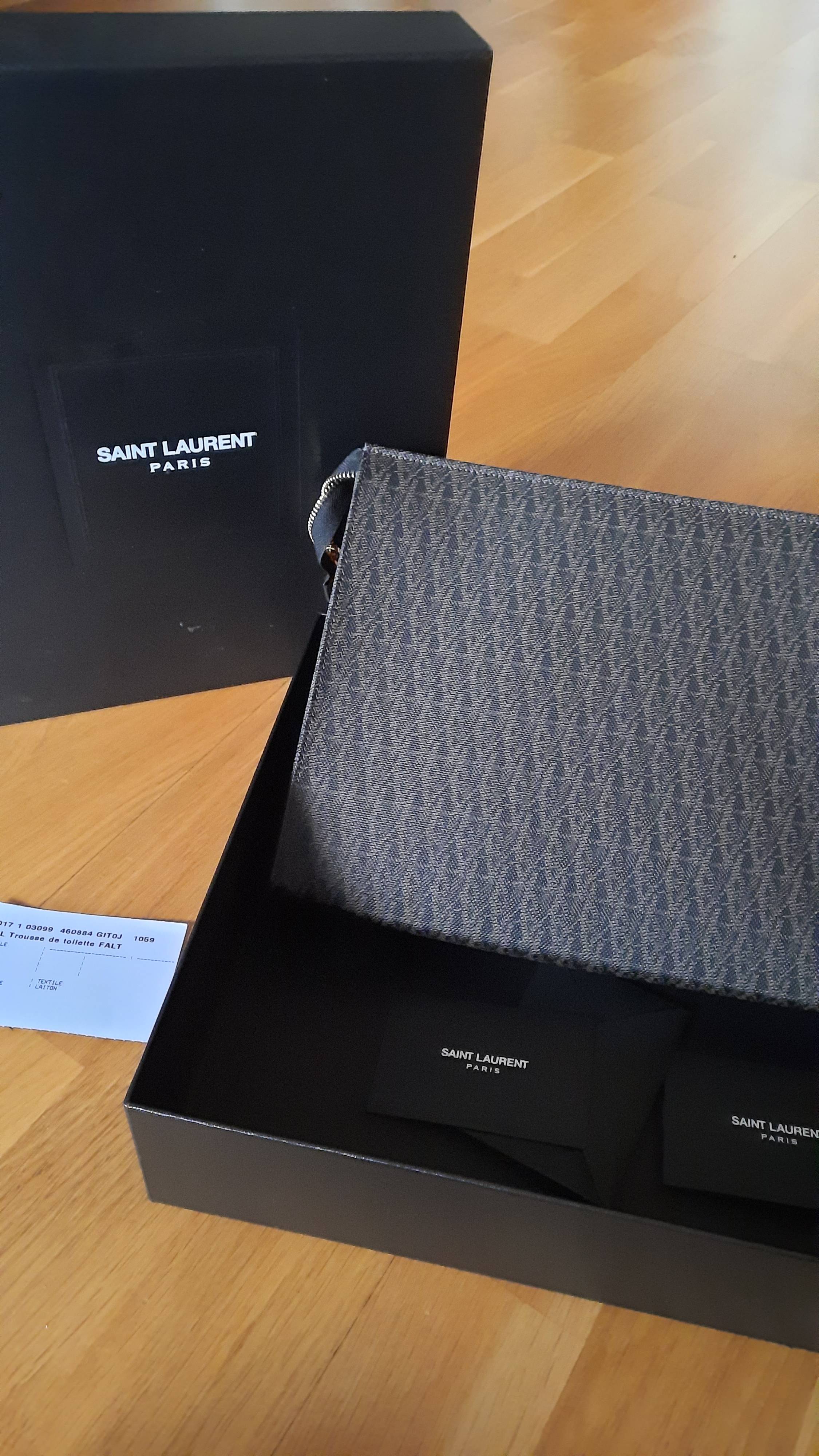 Trousse de toilette YSL