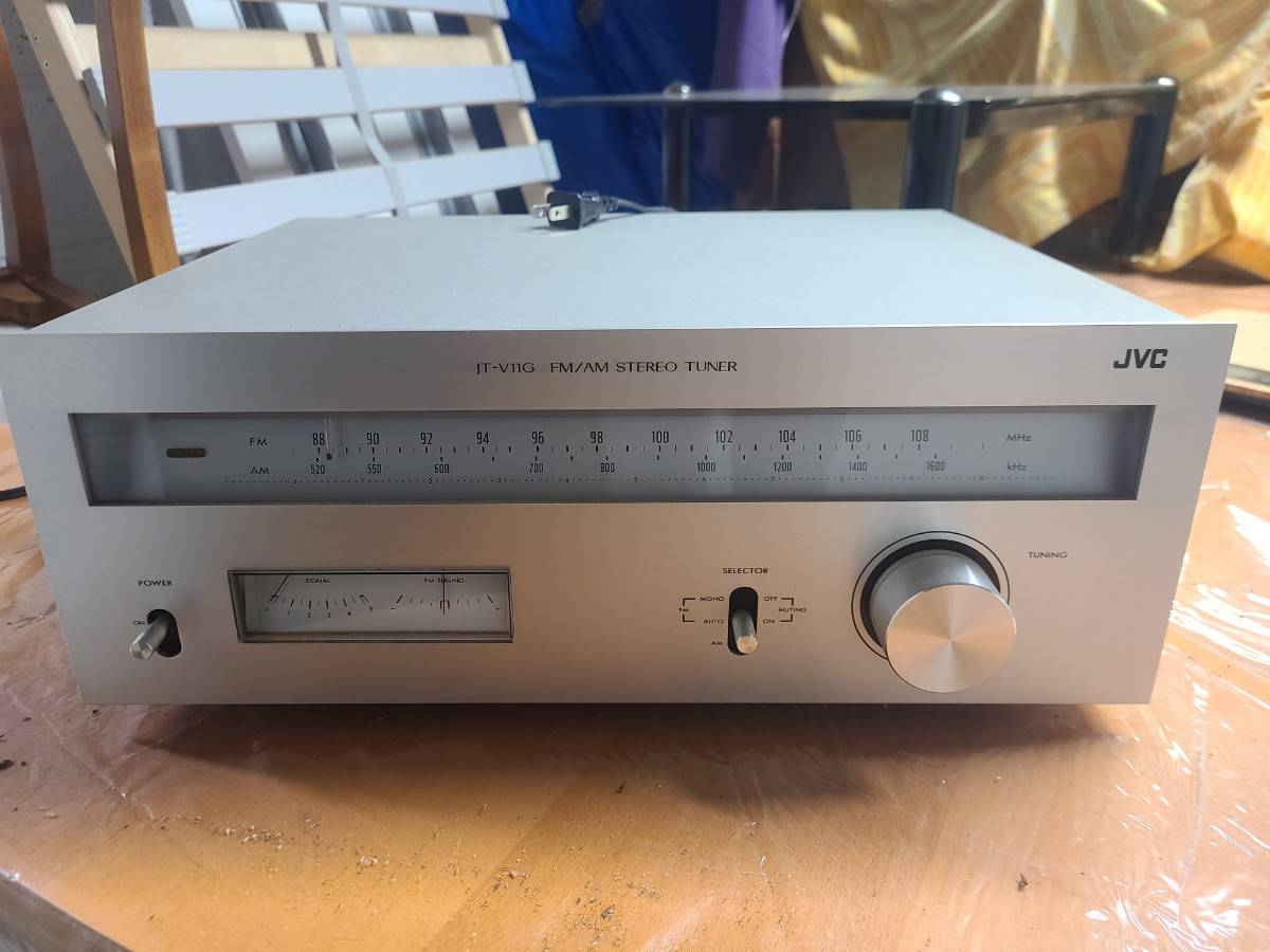 Tuner JVC JT-V11G